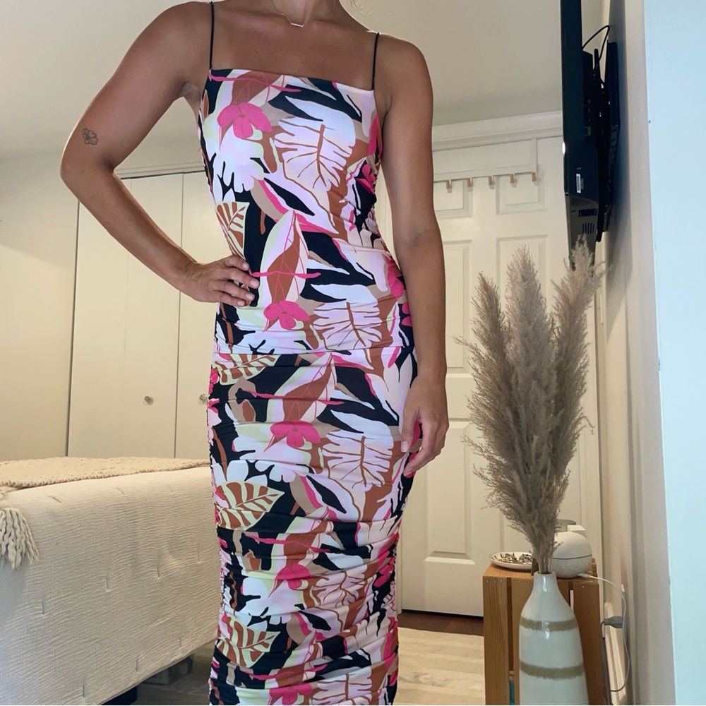 TROPICAL DRESS🌴🌺